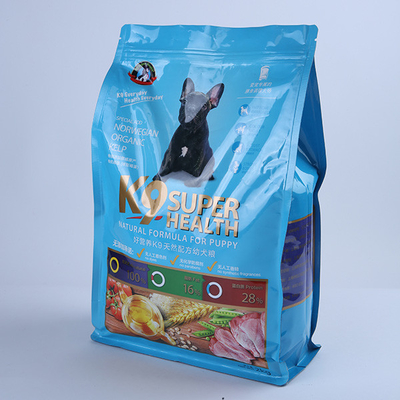 La serratura d'imballaggio dello zip della borsa dell'alimento per animali domestici di Mylar Edibles sta sul sacchetto